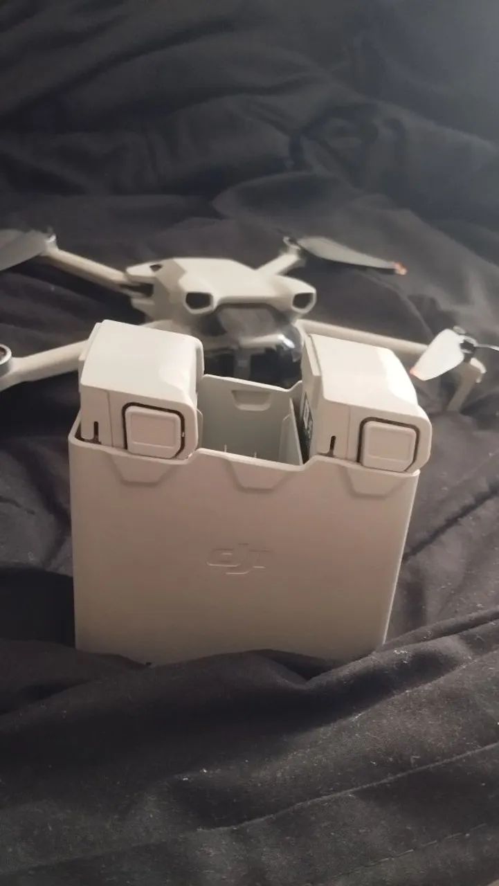 Drone DJI Mini 3 (KIT FLYMORE) - Foto 2