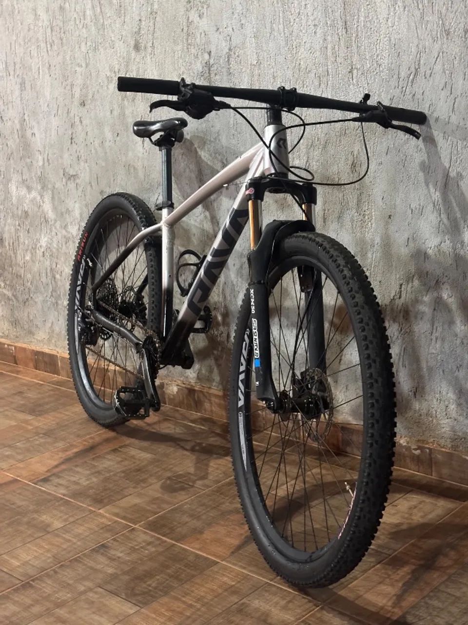 Bicicleta  - Foto 2