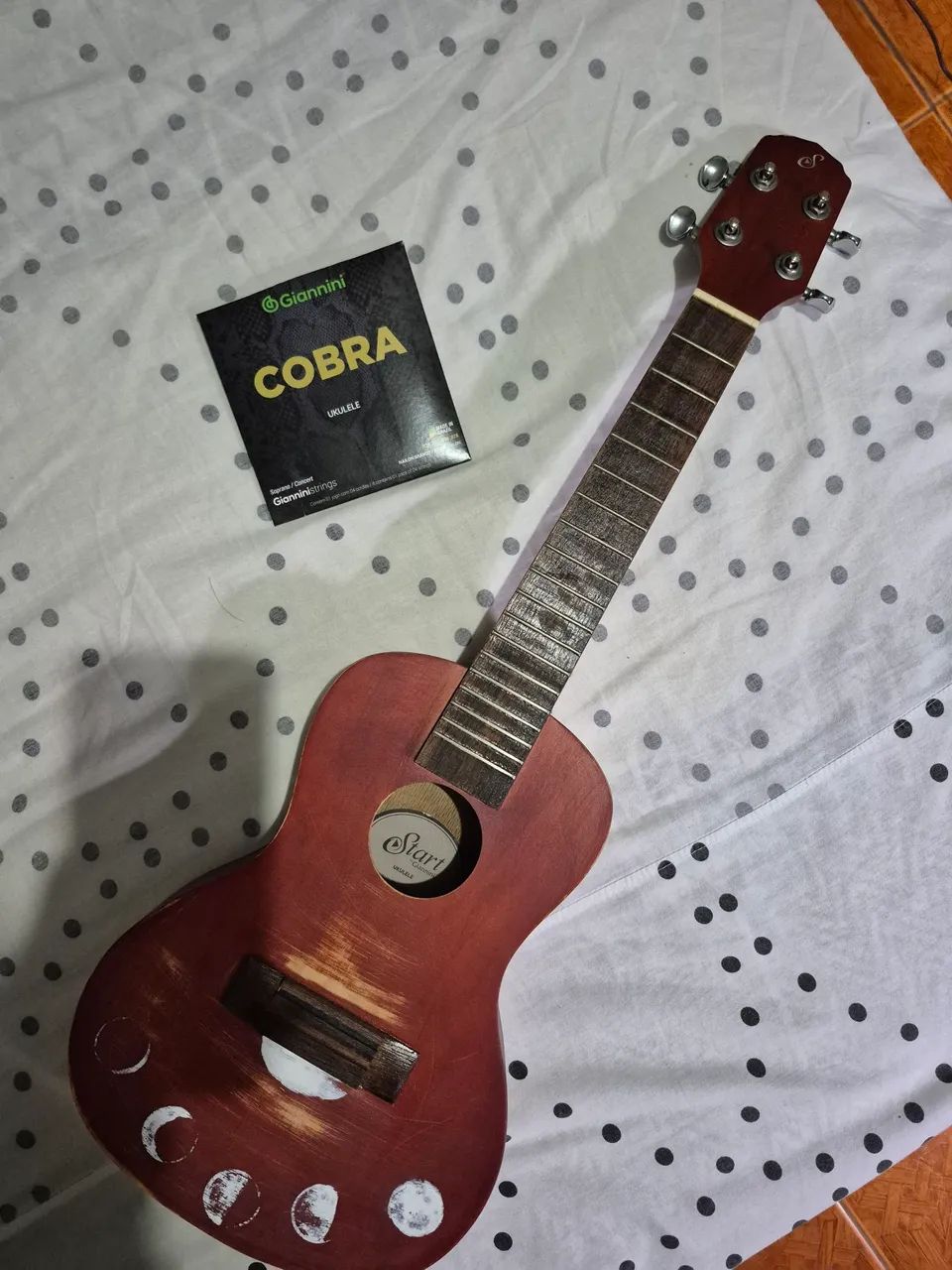 Ukulele Giannini - Foto 2