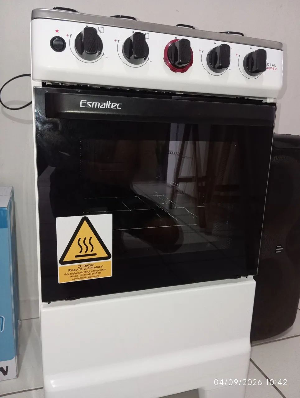 Fogão Esmaltec NUNCA USADO 