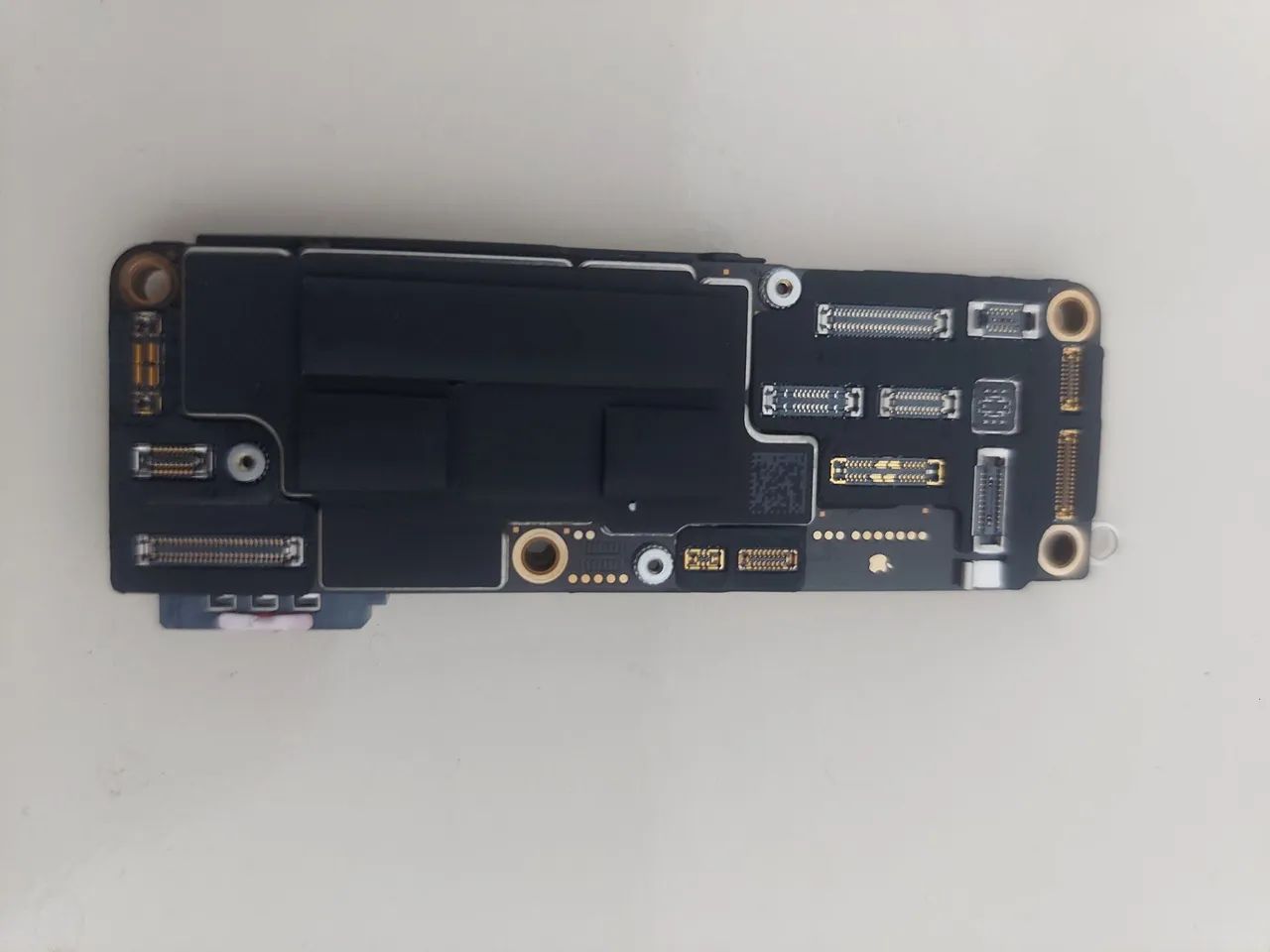 Placa iPhone 16 Pro imei limpo  - Foto 3