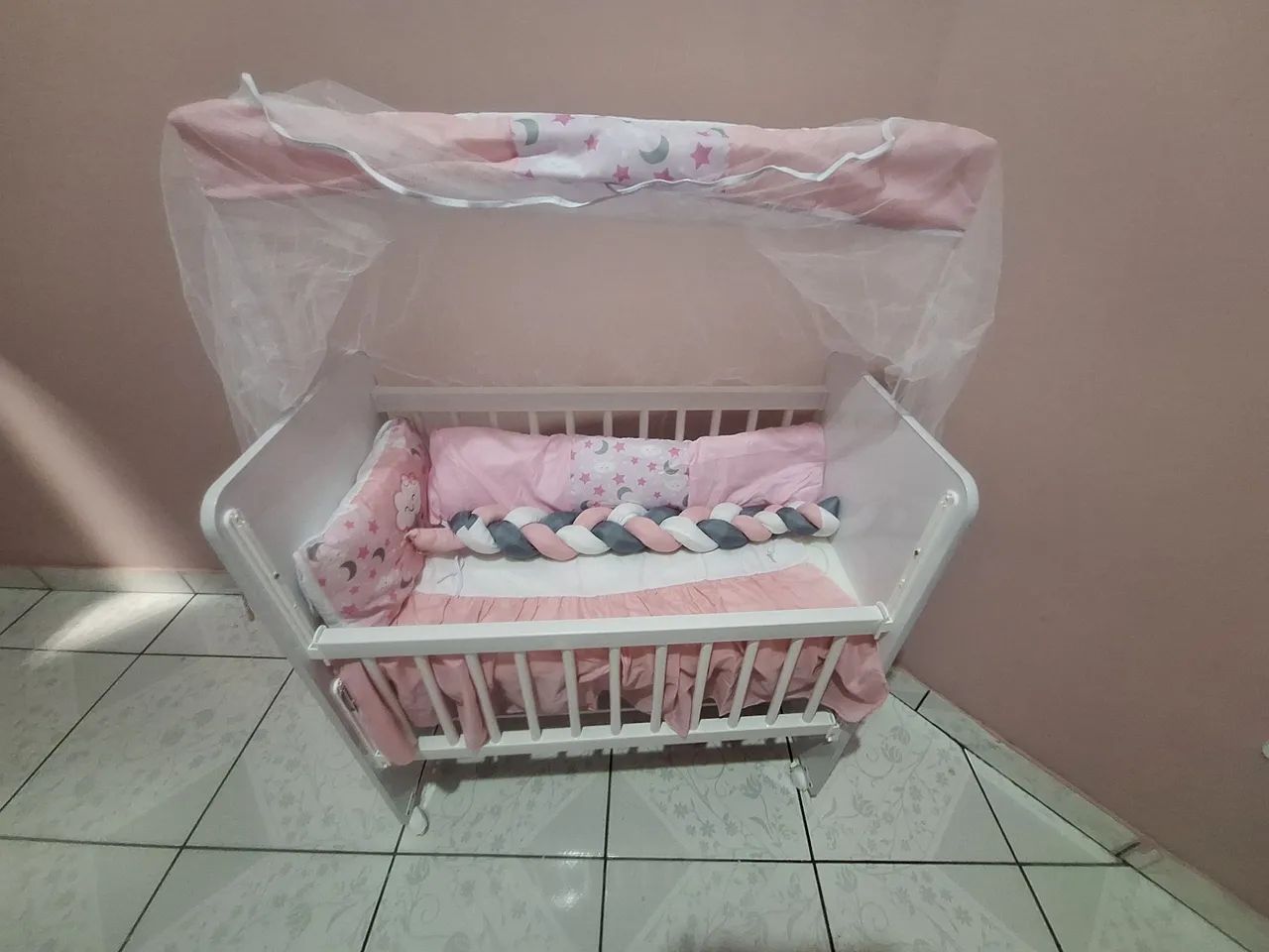 Mini berço com colchão 