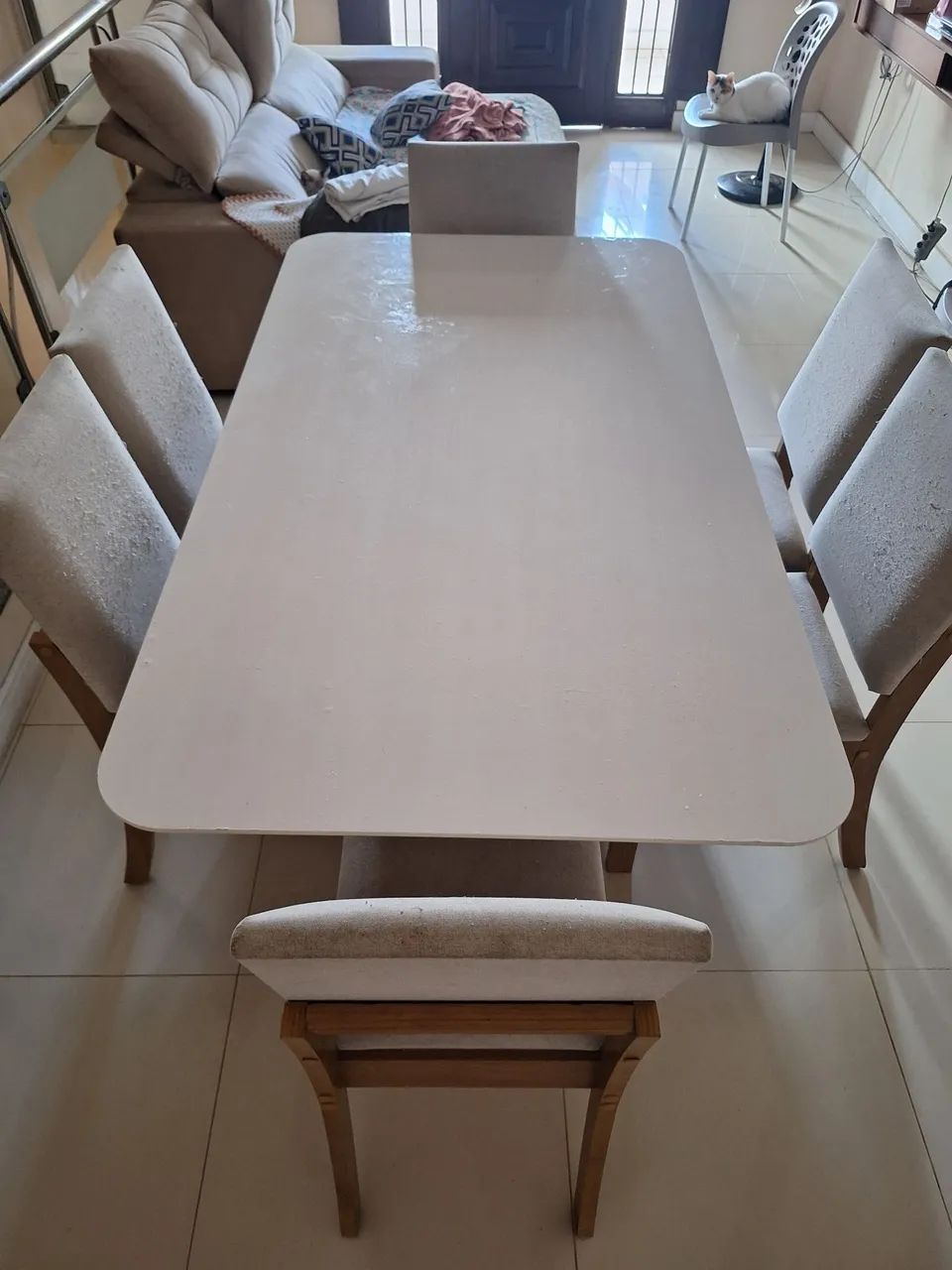 Mesa 6 cadeiras em MDF