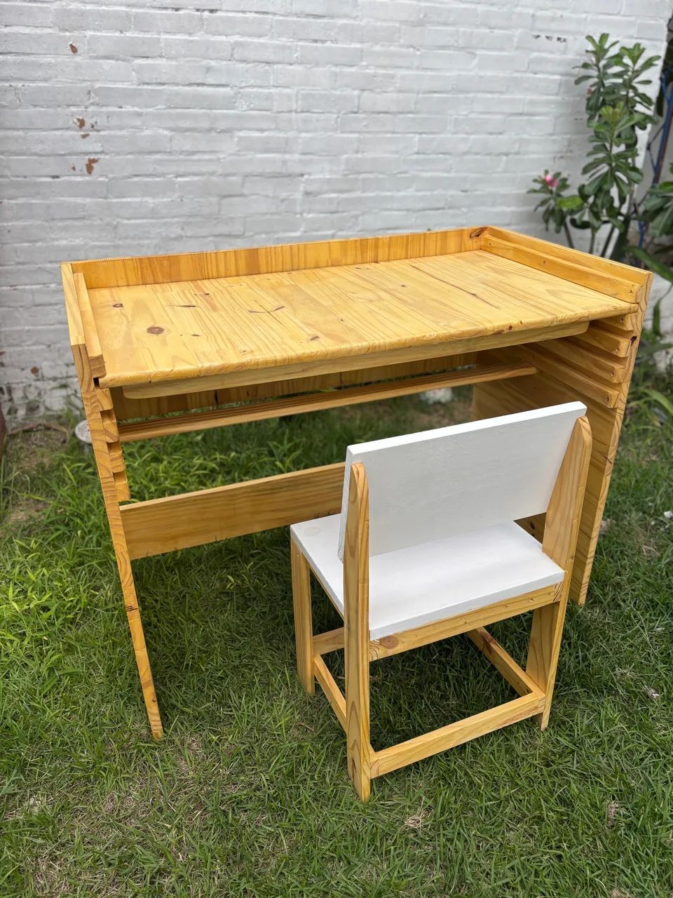 Mesa infantil que muda de altura  - Foto 4