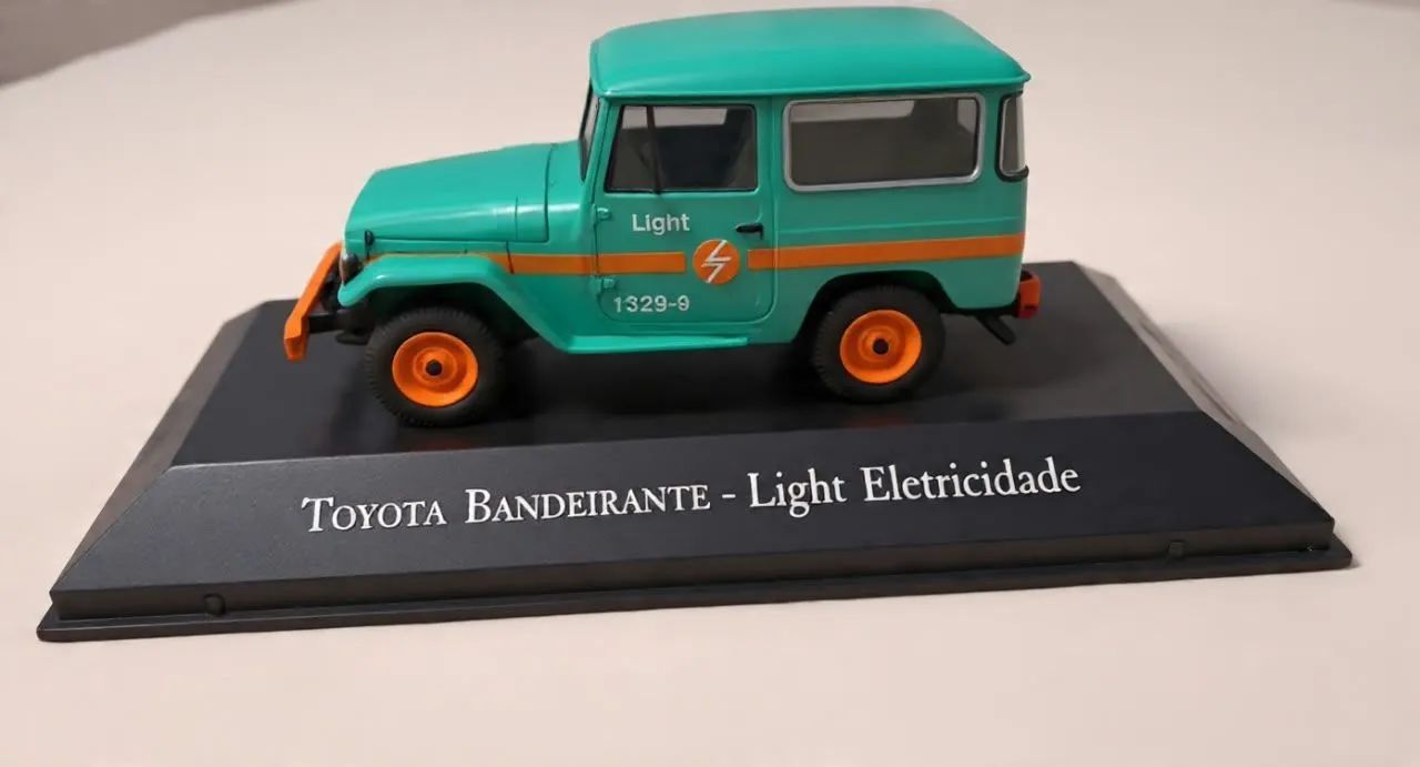 Miniaturas colecionáveis  - Foto 5