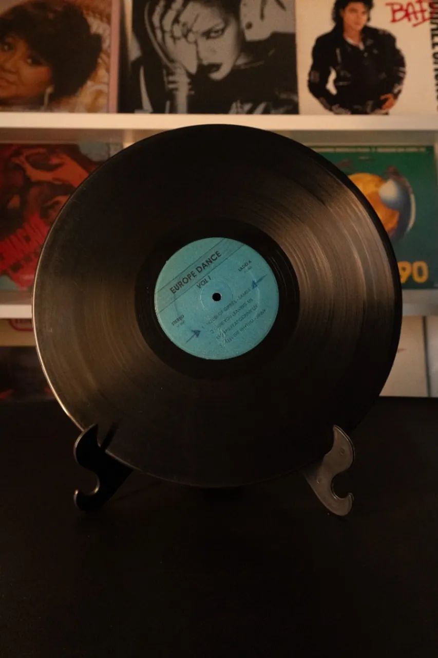 Lp Vinil Europe Dance - Foto 2