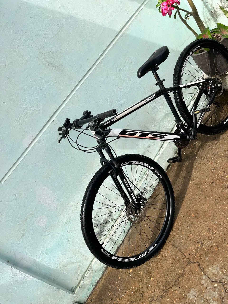 Bicicleta aro 29 Gts feel go 24 freio a disco. - Foto 4
