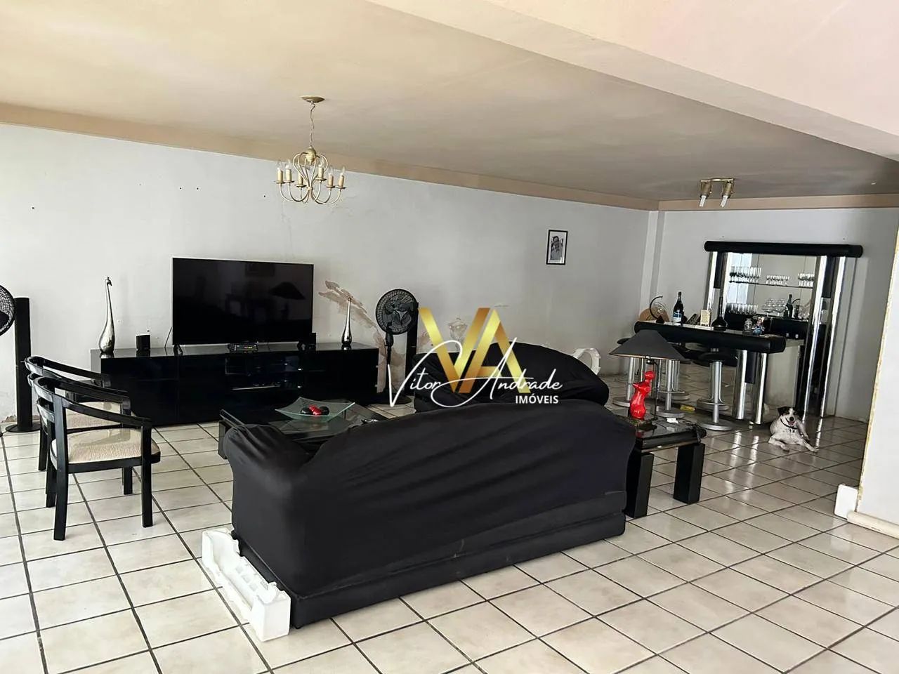 Casa Ampla com Piscina e 4 Su ítes  Conforto e Sofisticação em Cada Detalhe - Foto 4