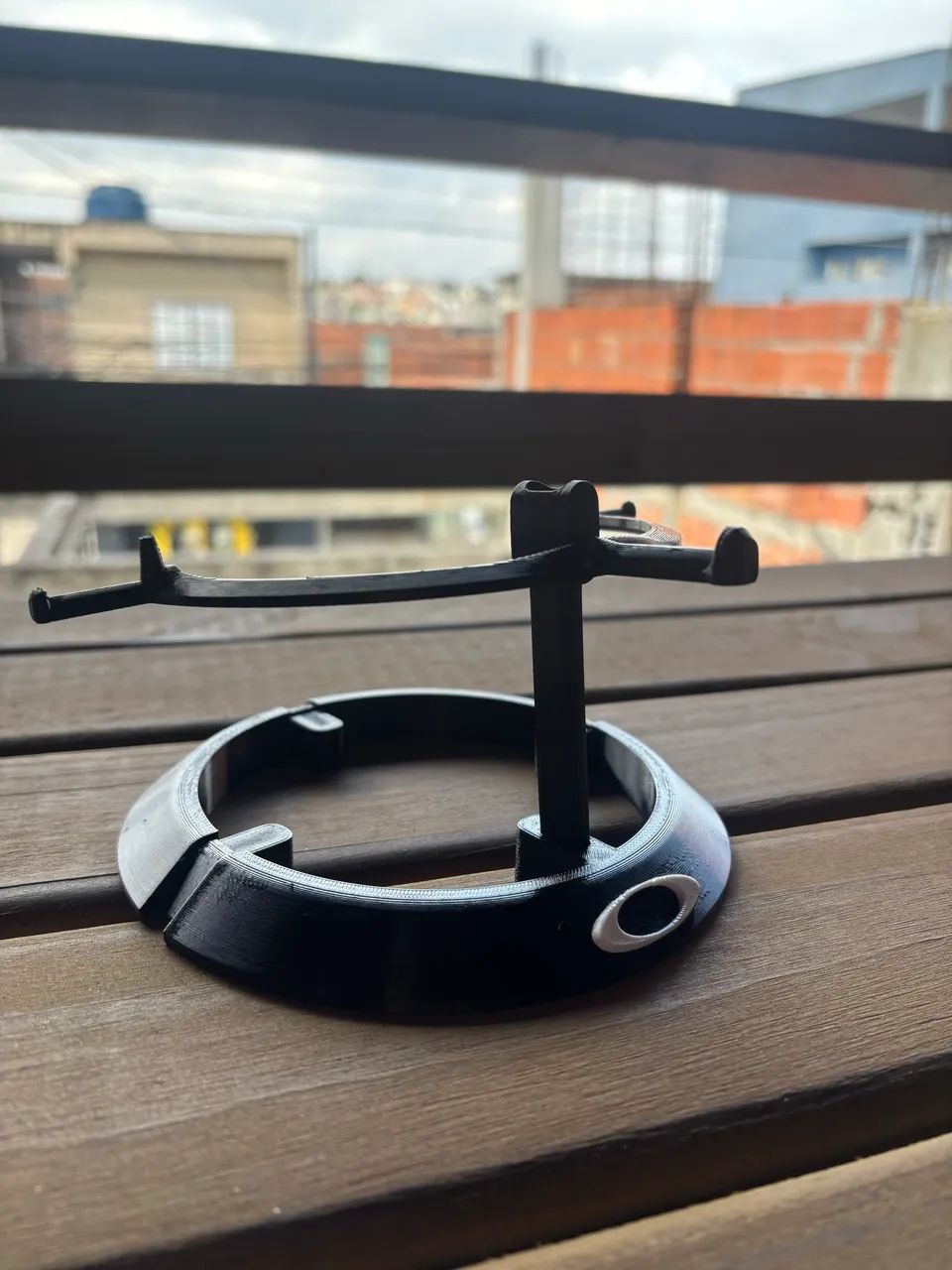 Expositor / suporte para óculos de sol OAK em branco  - Foto 3