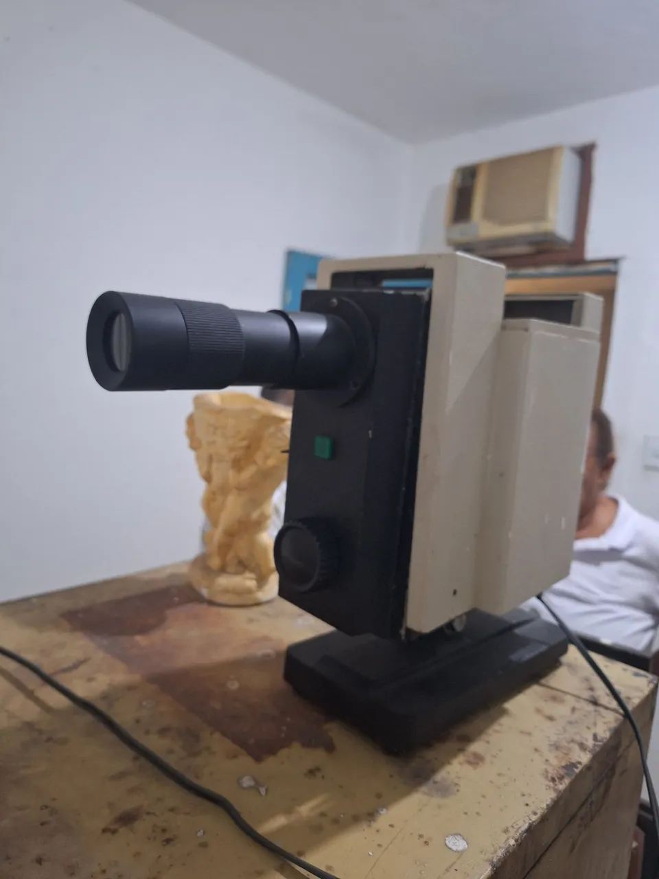 Coluna com cadeira Oftalmológica da marca IGAL - Foto 4