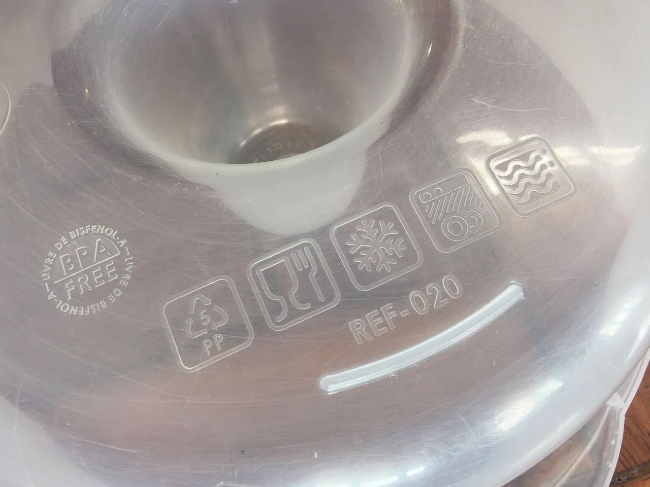 Forma de plástico pra microondas  - Foto 4