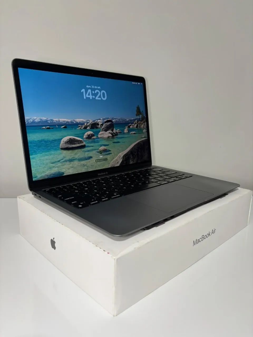 MacBook Air 2020 | Chip Apple M1 | 8GB RAM | 256GB SSD | Tela 13.3