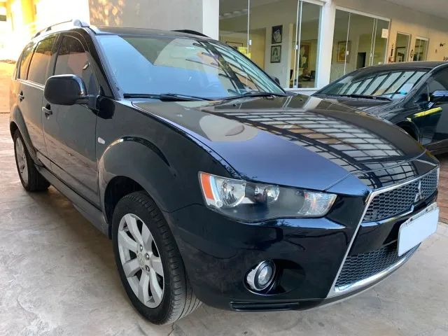Mitsubishi Outlander 2012