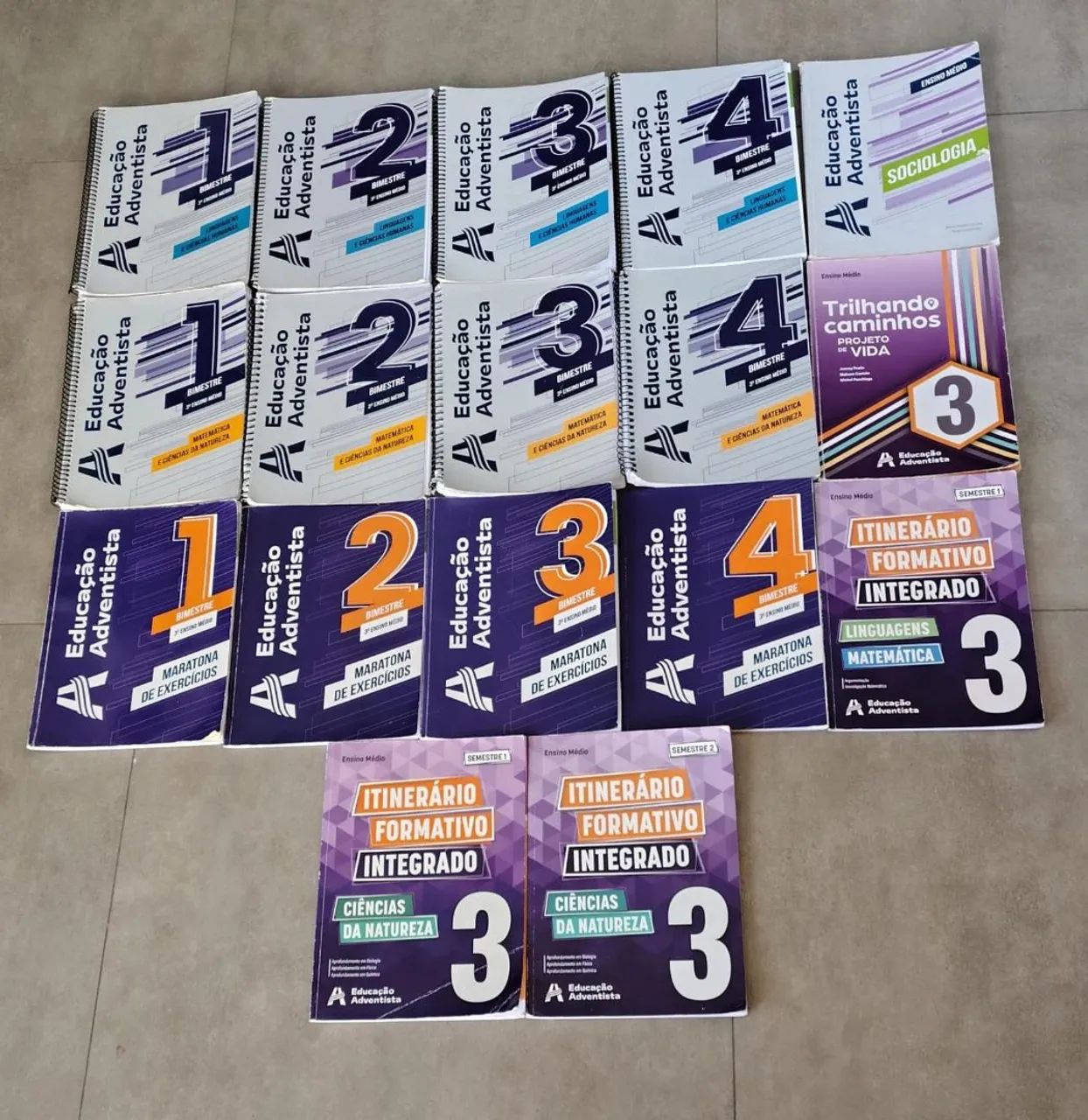 livros usados do terceiro ano do ensino médio do colégio adventista - Foto 3