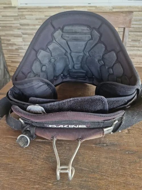 Trapézio kitesurf usado Da Kine, tamanho M - Foto 2