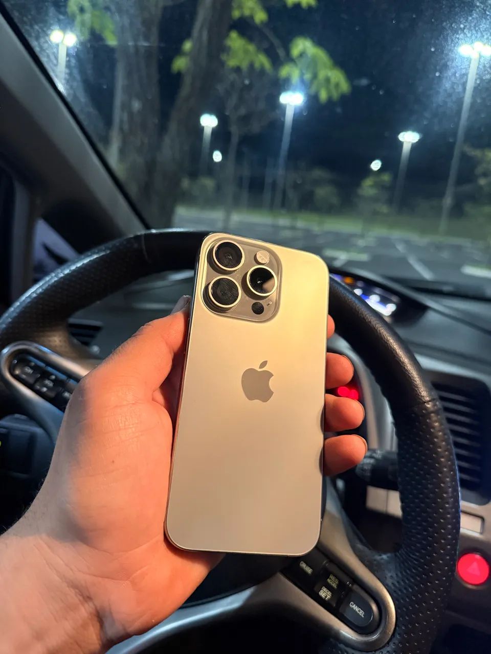 iPhone 15 pro 128gb - Foto 3
