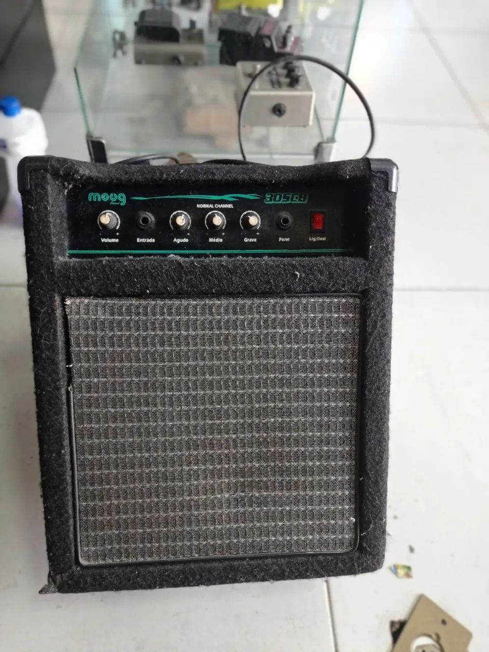 Amplificador de baixo - Foto 2