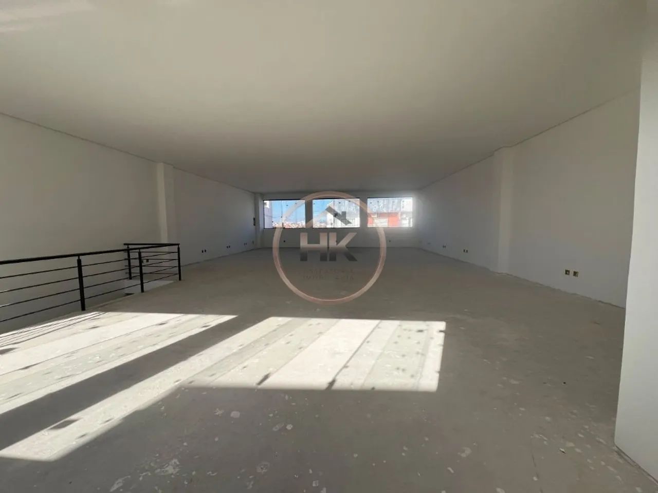 Venda de Comercial / Barracão/Galpão na cidade de Sorocaba - Foto 2