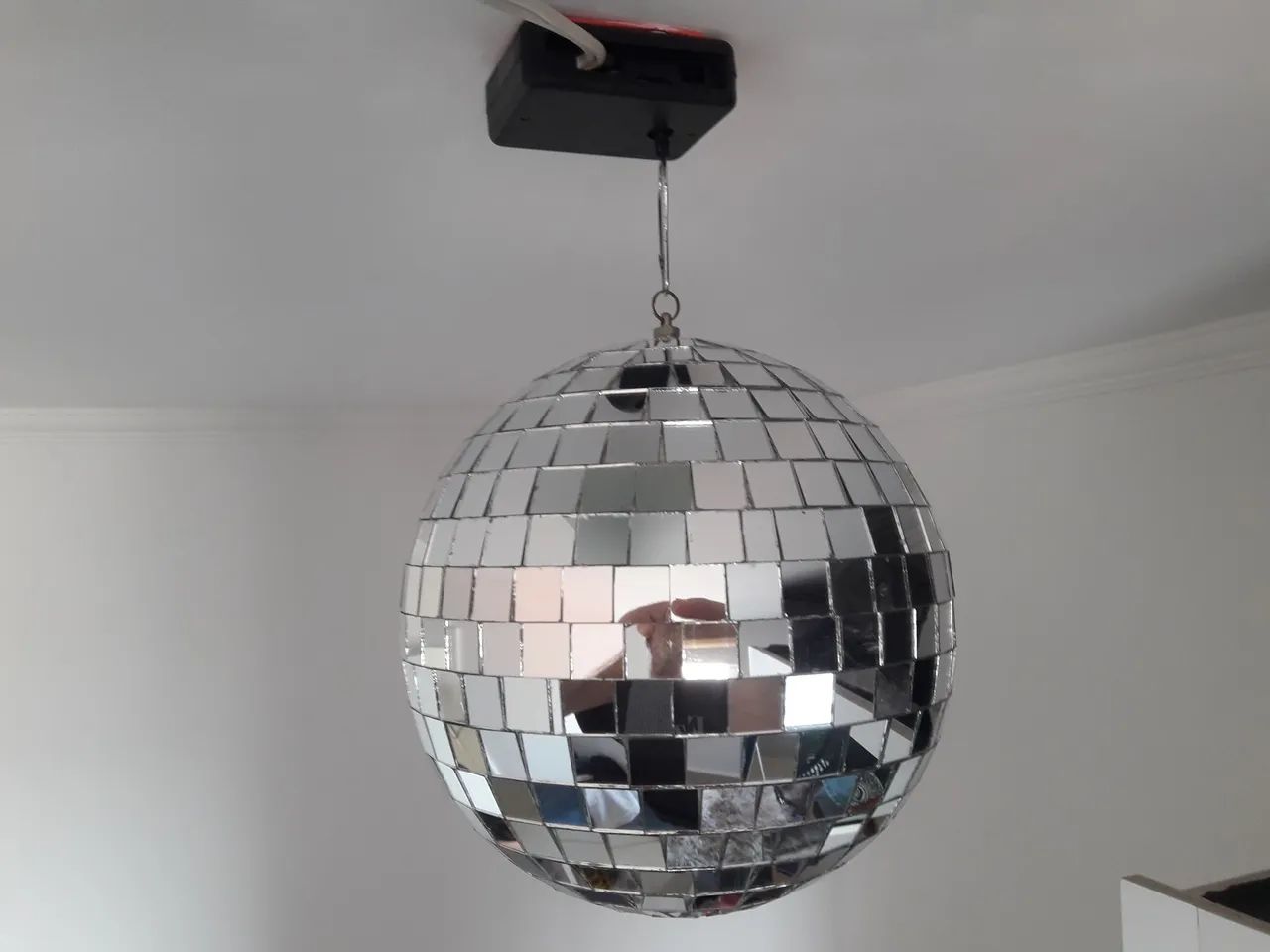 GLOBO ESPELHADO 30cm COM MOTOR "Festas, DJ"