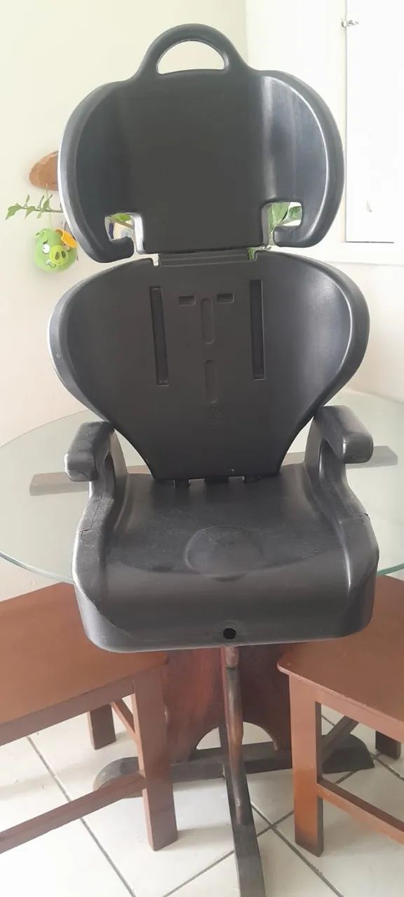 Cadeirinha para Carro - R$ 120,00