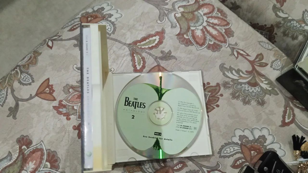 CD Duplo The Beatles - Anthology 1 E 2 (Importados Holanda) - Raridade - Foto 4