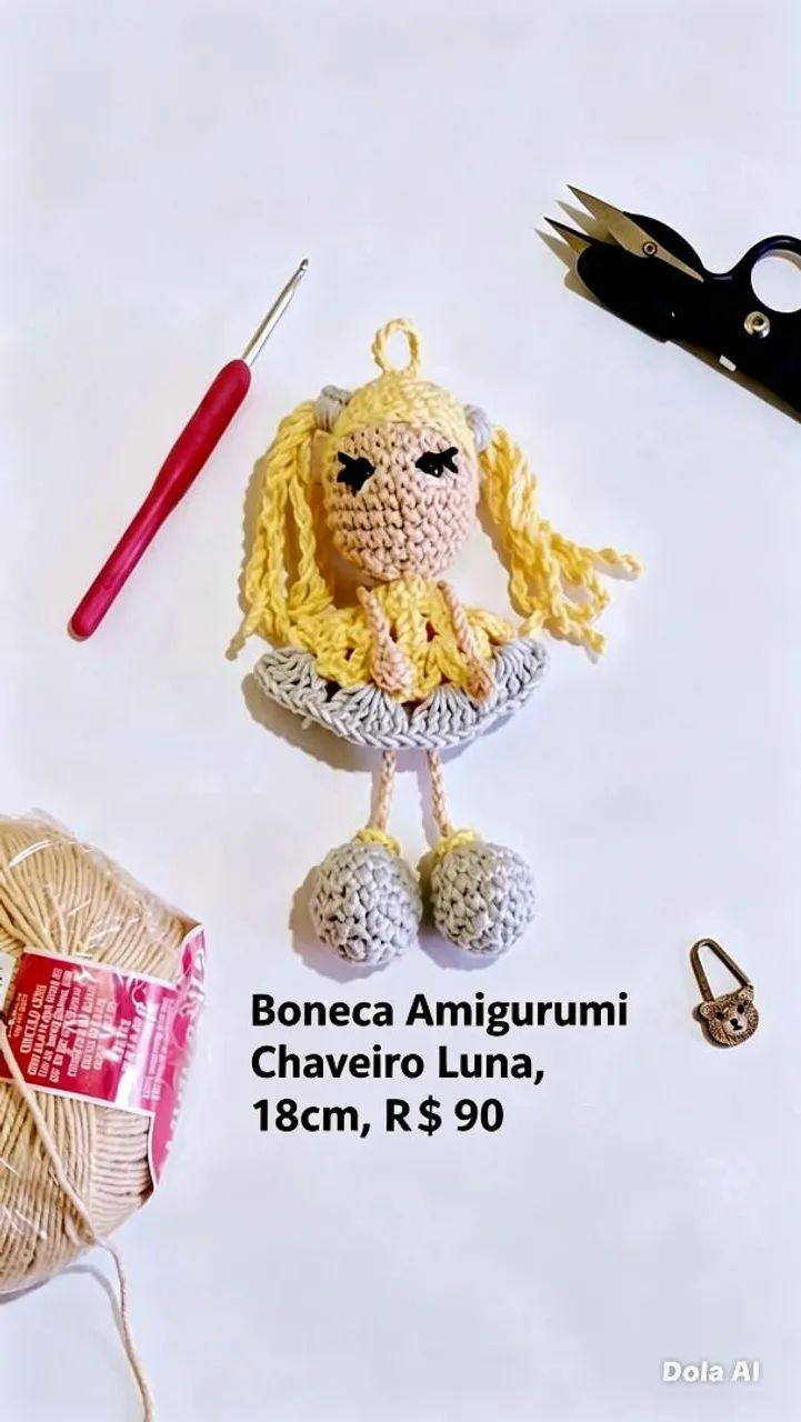 Boneco amigurumi Luna 