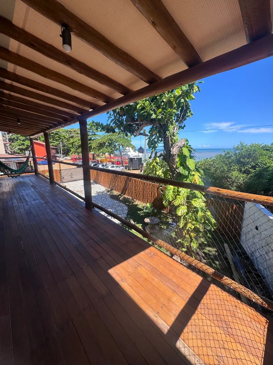 Casa com 5 suítes na Praia dos Padres 