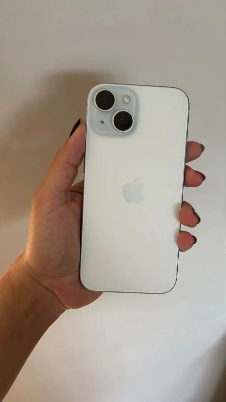 iPhone 15 - 128GB