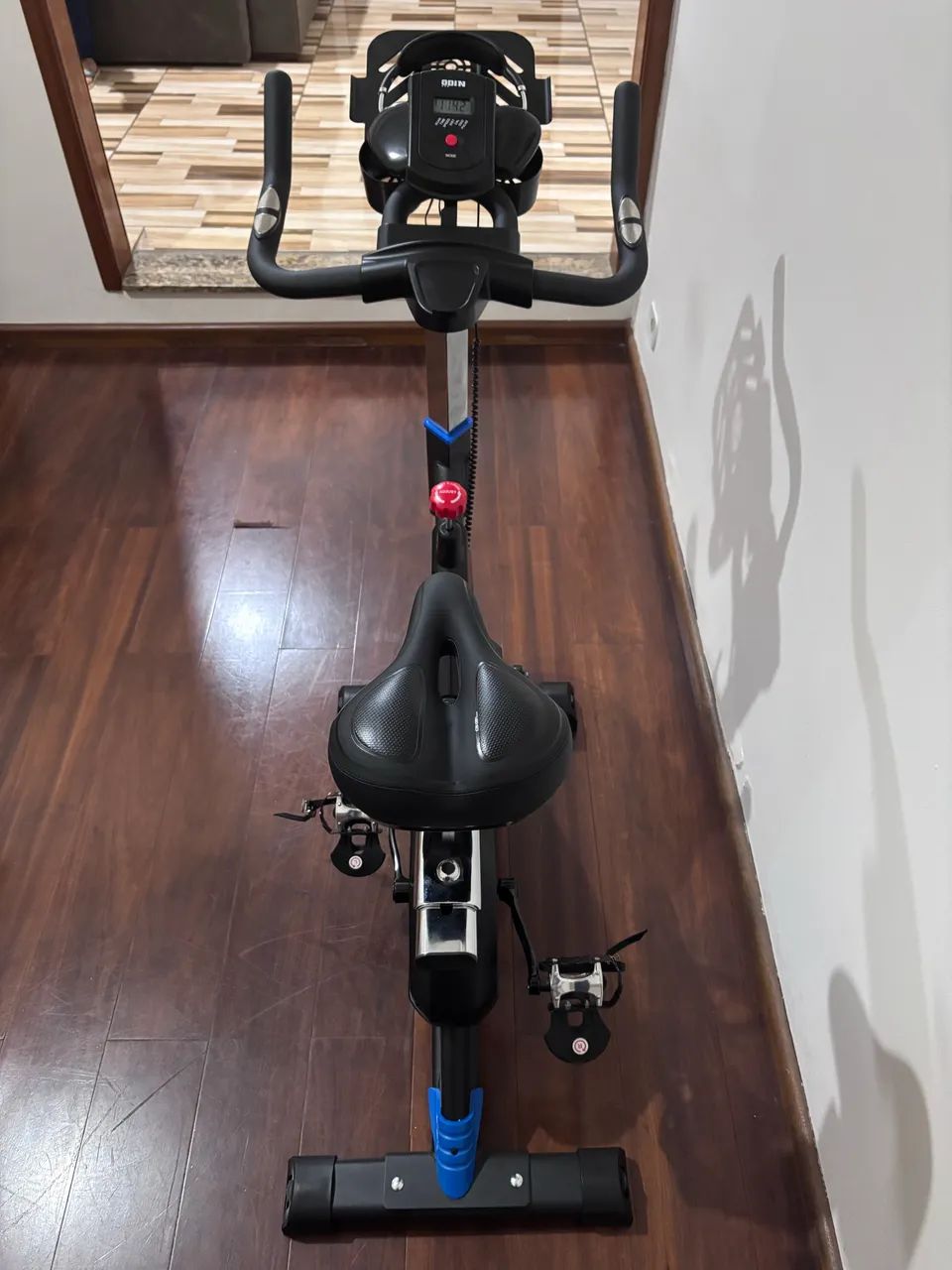 Bicicleta Ergométrica 13 kg super nova e preço bom - Foto 2