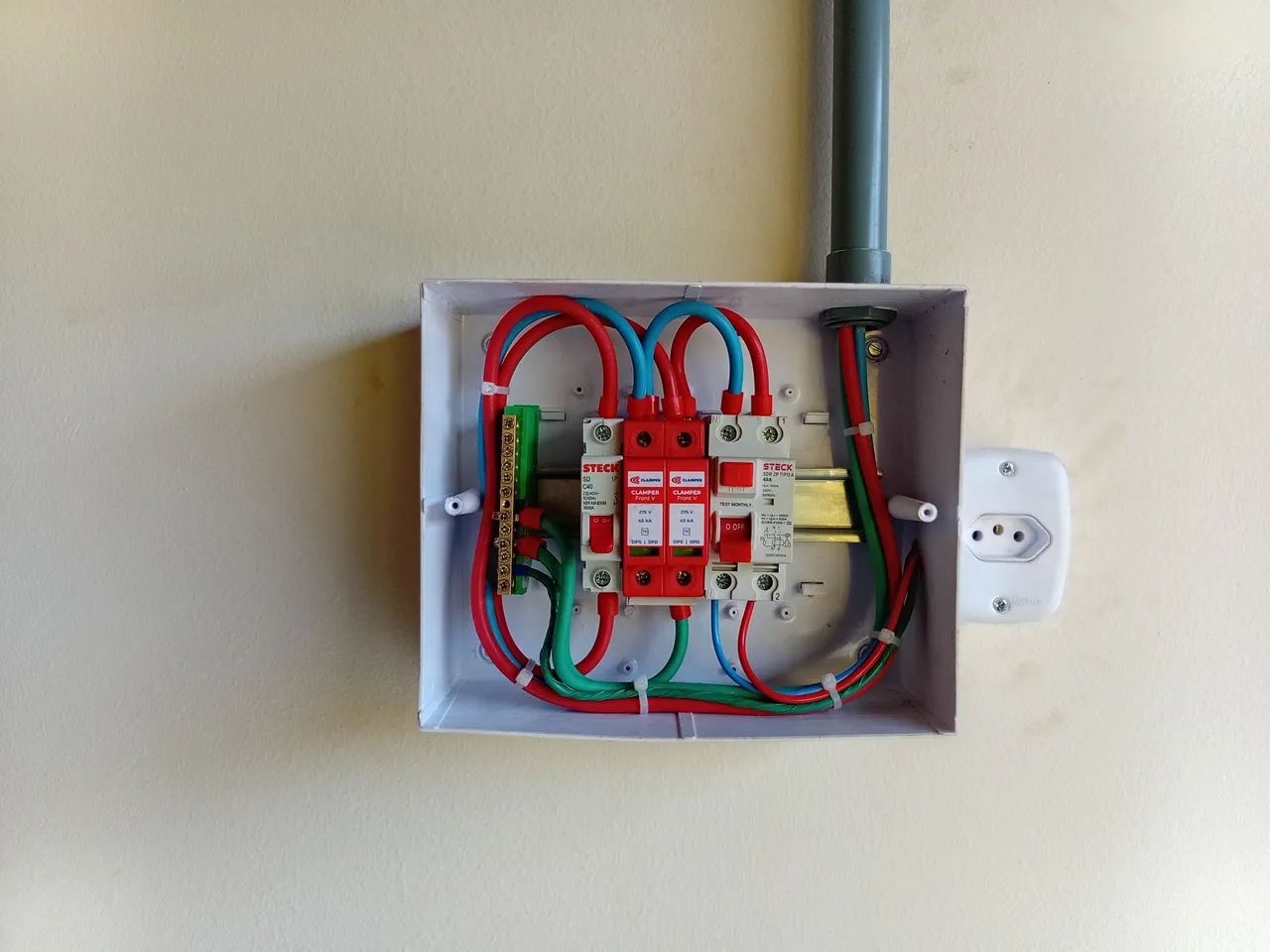Eletricista profissional  - Foto 4