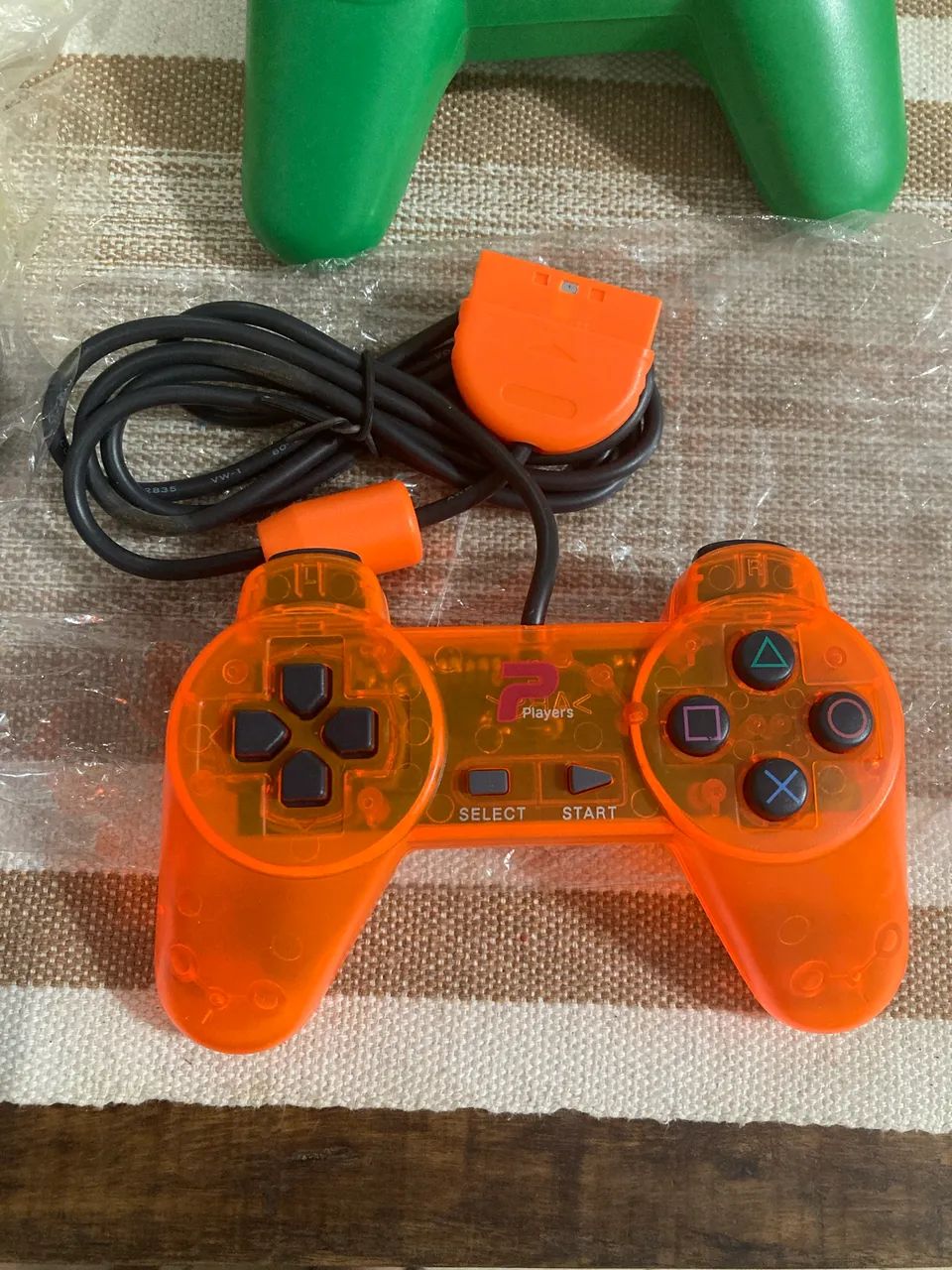 Controles PS1/PS2 Cores variadas. R$30 cada. Envio OLX PAY  - Foto 3