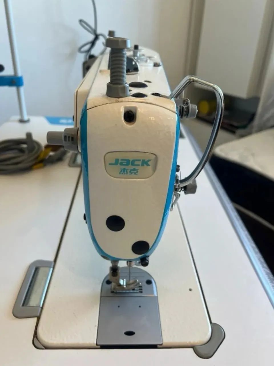 Máquina de costura Jack A2 - Foto 2
