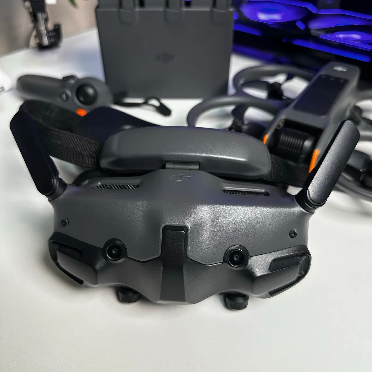 DJI AVATA 2 COMBO FLY MORE - Foto 4