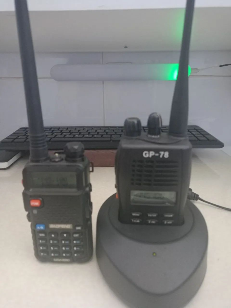 Rádio HT. 