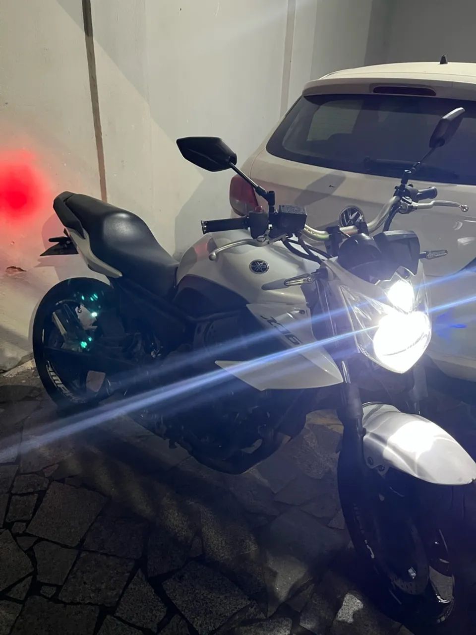 YAMAHA XJ6 N  - Foto 3
