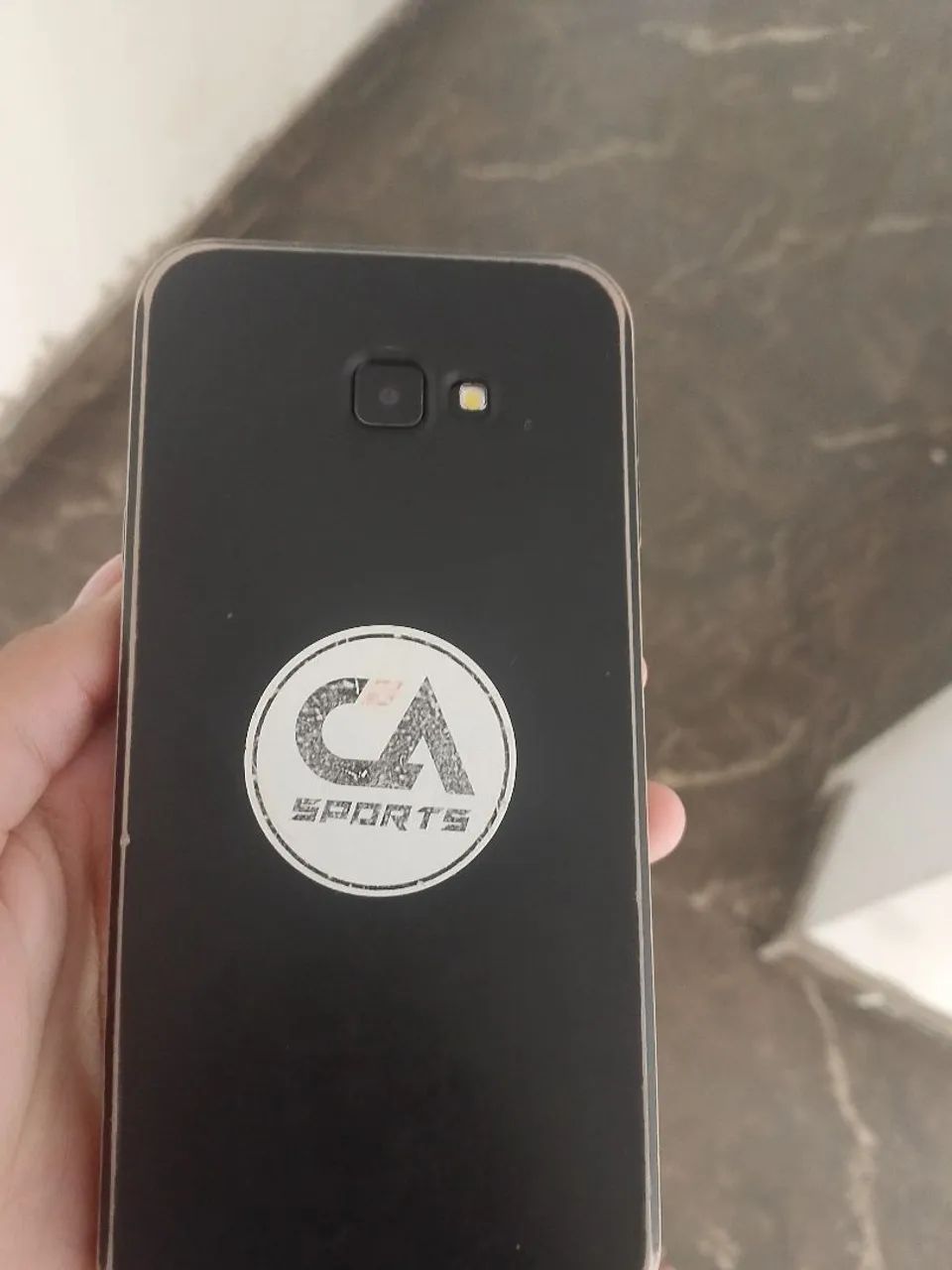Celular semi-novo j4 - Foto 2
