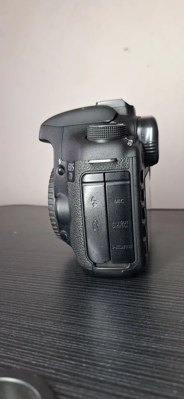 Camera Canon EOS 7D Classica 103 mil clicks - Foto 6