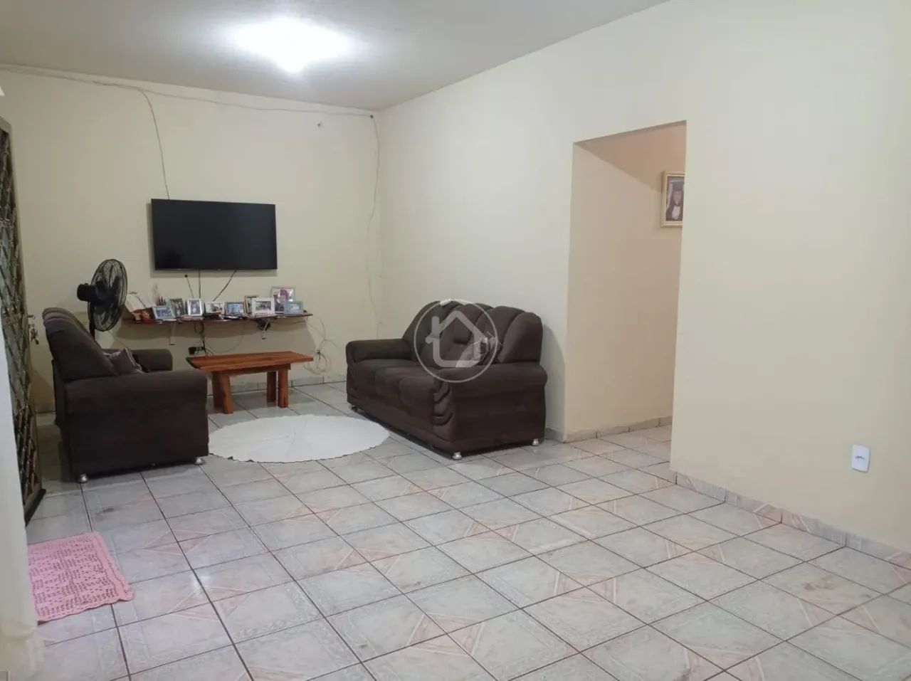 CASA COM 2 DORMITÓRIOS À VENDA - Foto 4