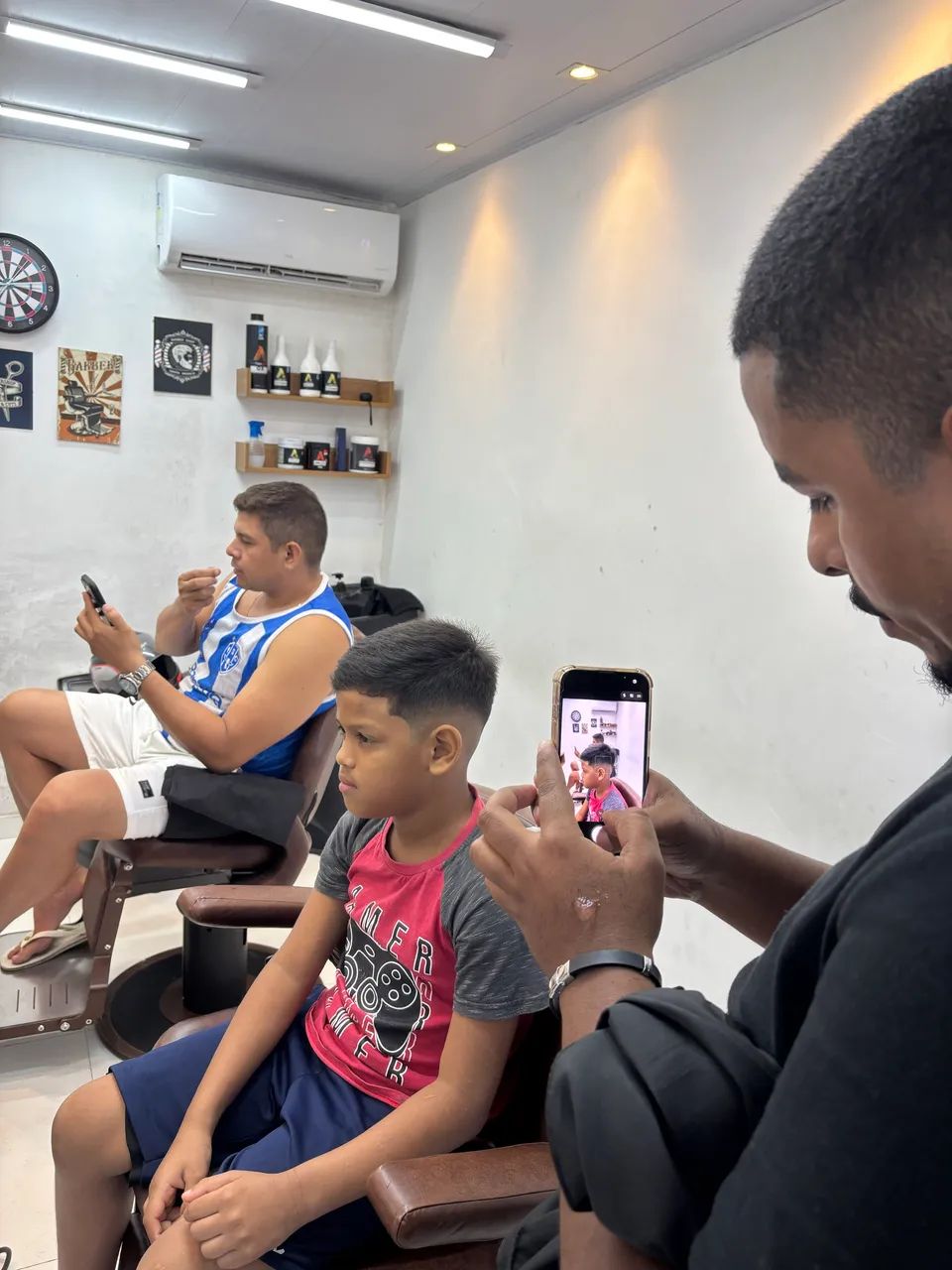 Alugo ponto comercial ou Barbearia completa  - Foto 3