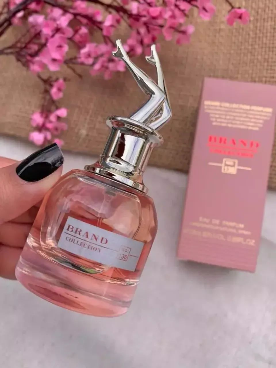 Perfume Brand Collection Feminino N.136 25ml - Foto 3