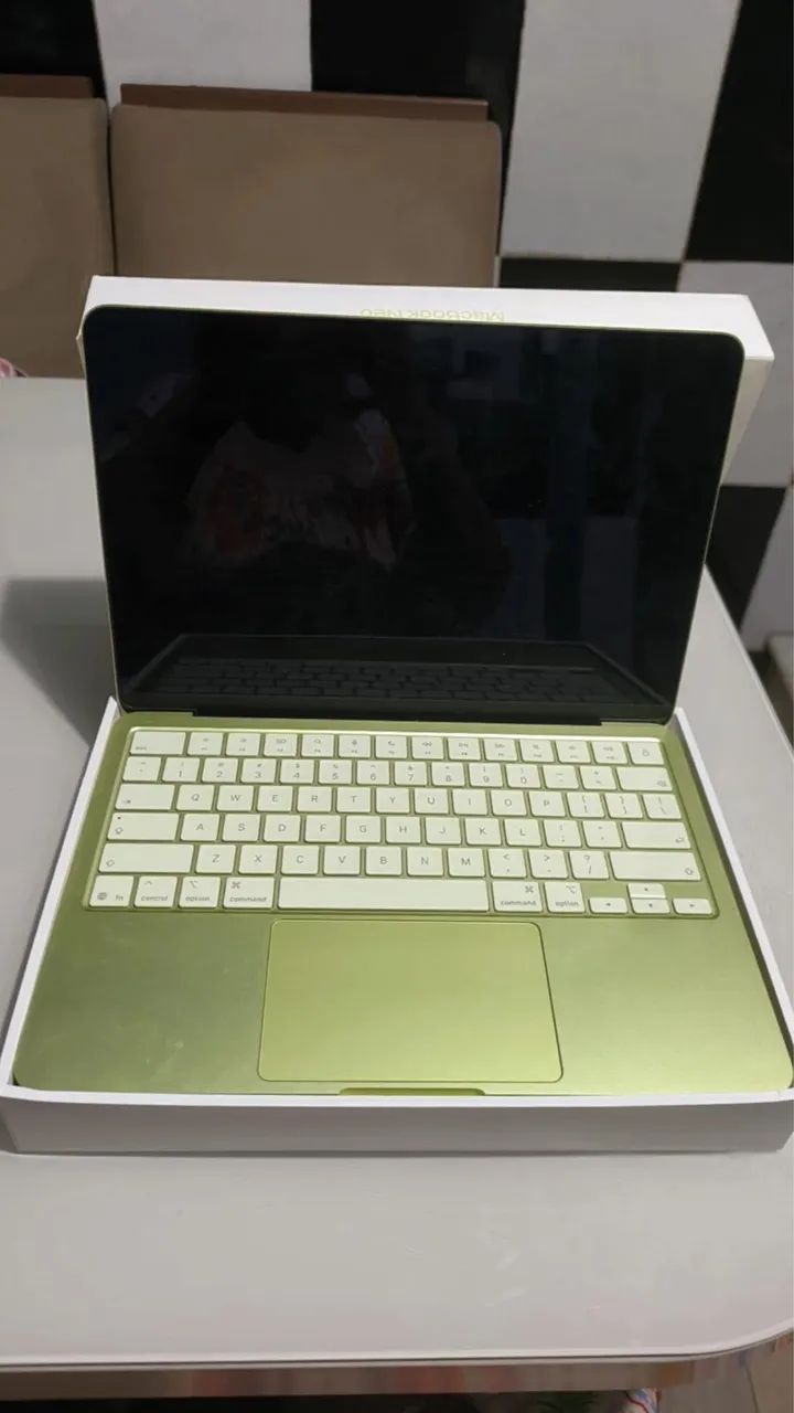 Macbook  neo 256gb - Foto 2