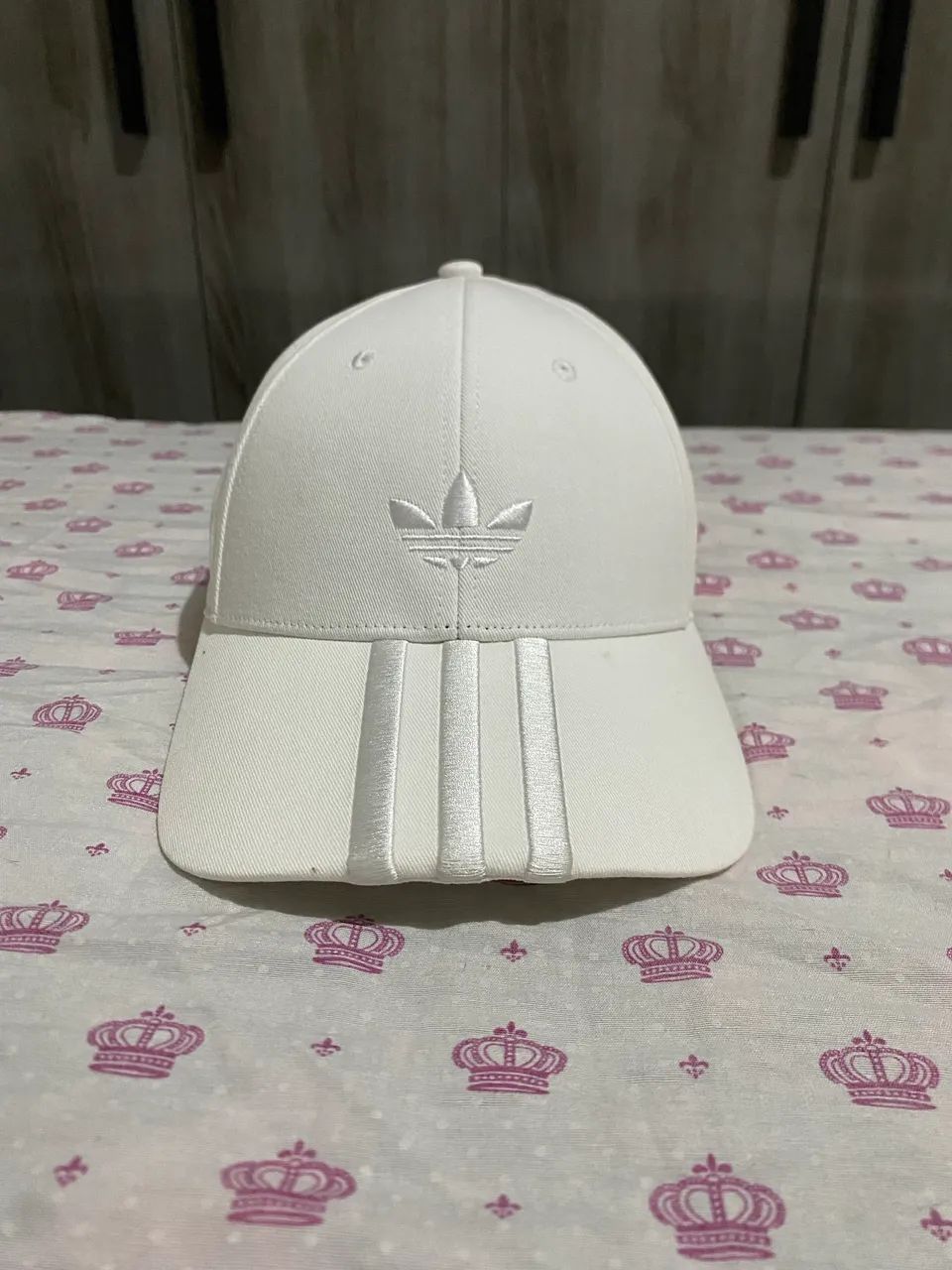 Boné adidas branco