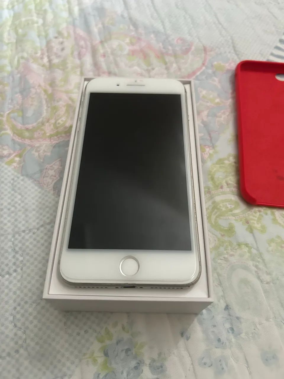 iPhone 8 Plus 