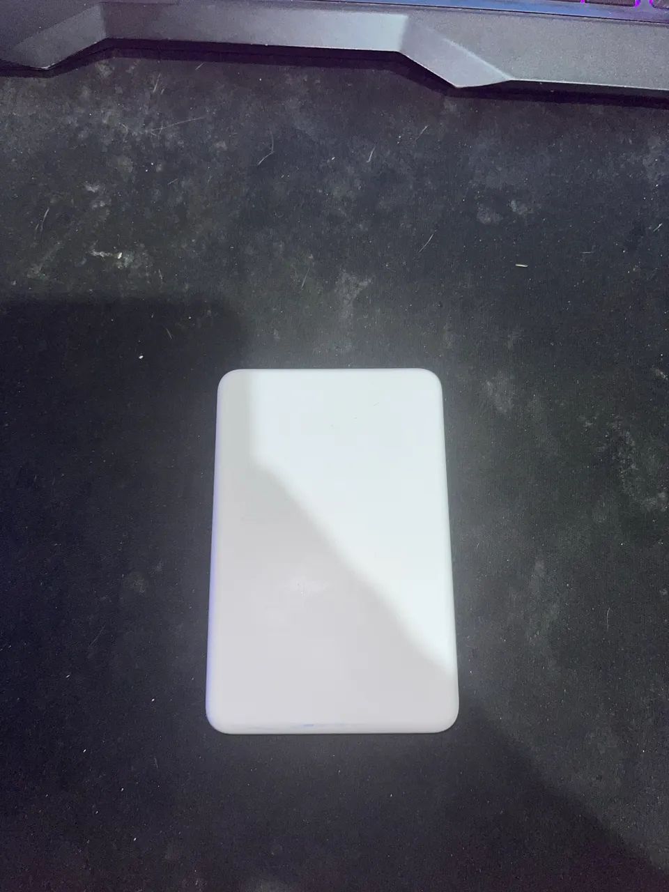 Power Bank Magnético Wireless 5000mAh - Portátil e Compacto