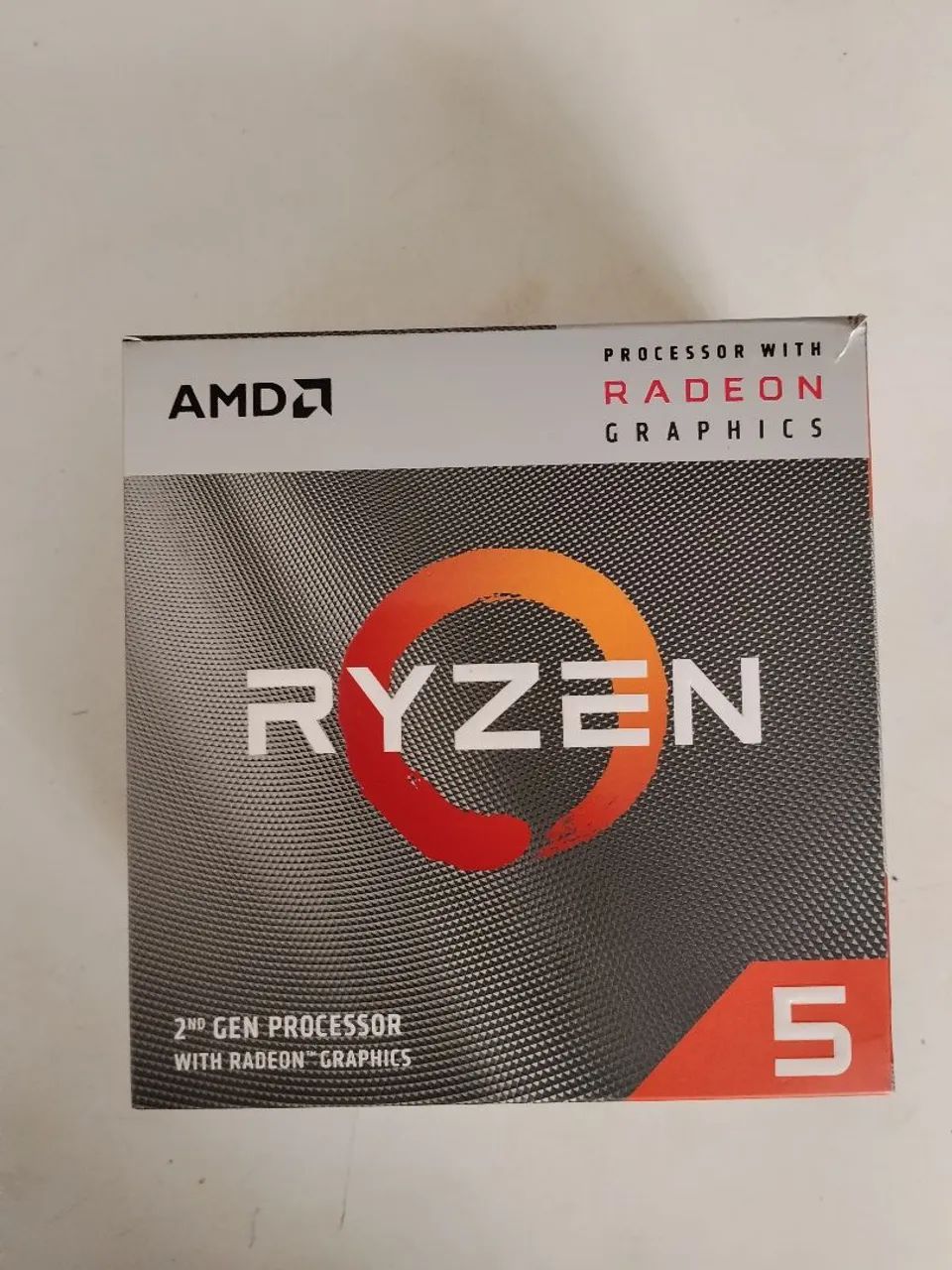 Processador AMD Ryzen 5 3400G com Vídeo Integrado + Cooler Box