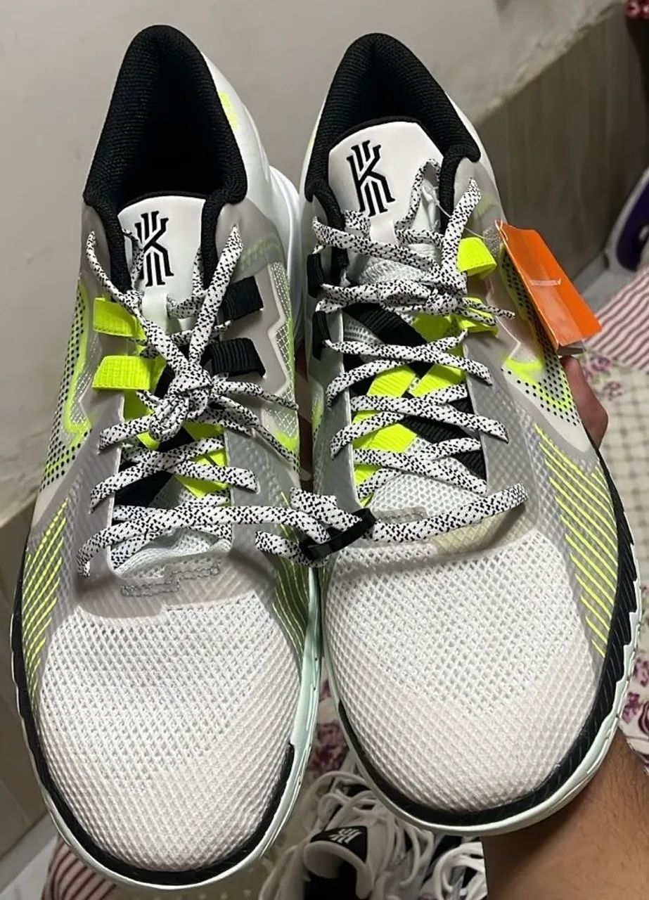 Tênis Nike Kyrie - TAM 46 - Foto 2