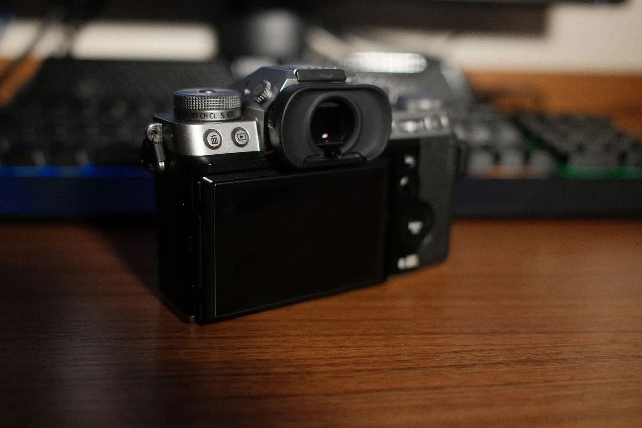 Fujifilm X-T5 SILVER - Câmeras e Filmadoras - Morada dos Nobres