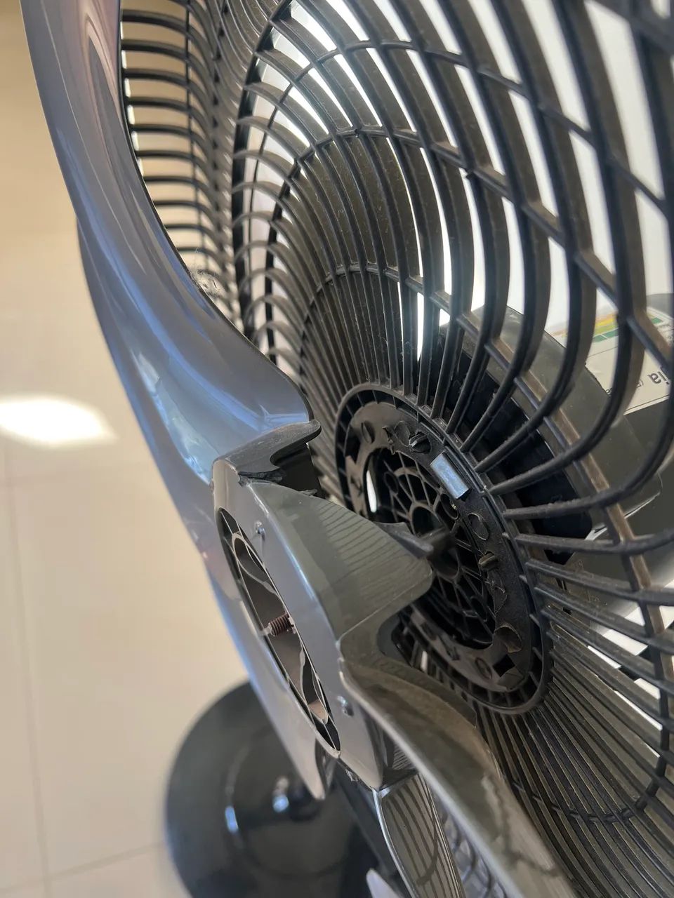 [ÚLTIMA CHAMADA] ventilador de coluna Mallory - Foto 4
