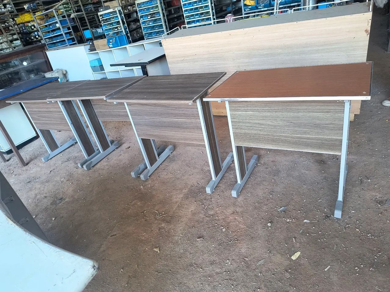 Mesa escritório marrom  - Foto 2