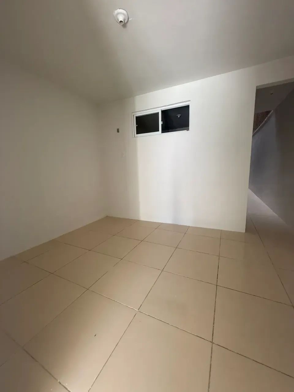 Alugo casa térreo e casa primeiro andar- Aerolândia. - Foto 3